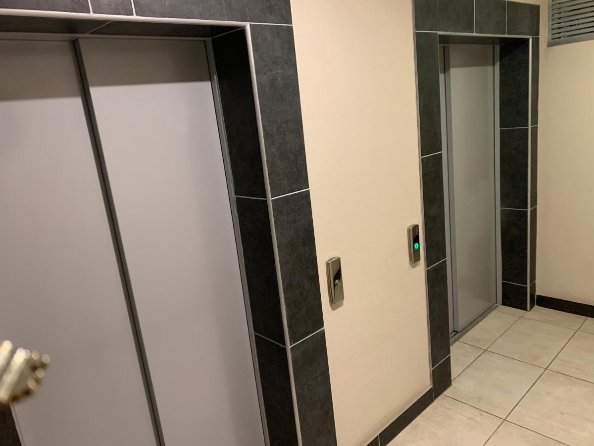 Vip Apartments 16 Odessa Ngoại thất bức ảnh